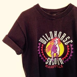 Vintage Wildhorse Saloon Nashville Black Popover T